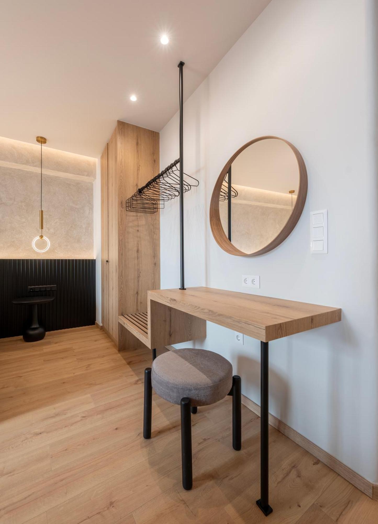 Derouse Eva Jacuzzi & Sauna *